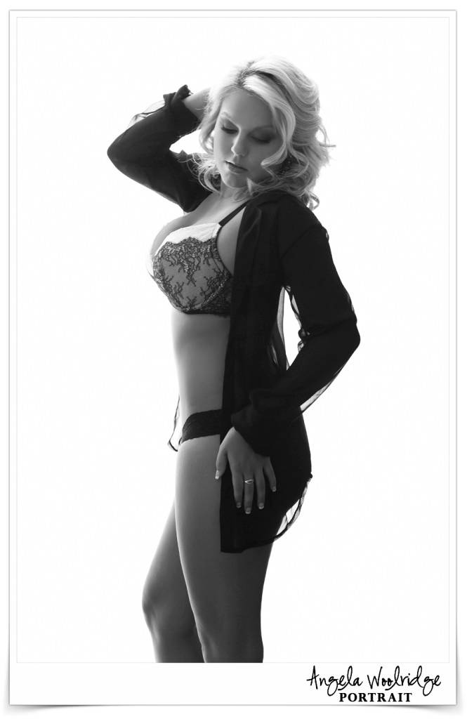 www.angelawoolridge.com, Boudoir Photos, Columbus Boudoir Photographer, Boudoir Photography Columbus Ohio, Pickerington Boudoir Photography, Boudoir Photos, Sexy Pics, Sexy Photos, Ohio Boudoir, Modern Boudoir Photography, Tasteful Boudoir Images, Glamorous Boudoir, Sexy Boudoir, Classy Boudoir Photographer, Lingerie Photos, Luxury Boudoir, Artistic Boudoir Photos, Bridal Boudoir, Gift for the Groom, Ohio Bride, Columbus Bride, Anniversary Gift, Angela Woolridge Portrait