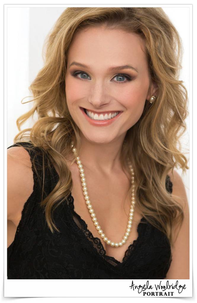 www.angelawoolridge.com, Head Shot, Business Head Shot, Beauty Photos, Columbus Head Shot Photographer, Beauty Photography Columbus Ohio, Pickerington Beauty Photography, Beauty Photos, Sexy Pics, Modern Beauty Photography, Tasteful Beauty Images, Glamorous Beauty, Classy Glamor Photographer, Luxury, Portraiture, Portraits, Artistic Beauty Photos, Wall Art, Make over, Family Portraits, Exist in Photos, Angela Woolridge Portrait