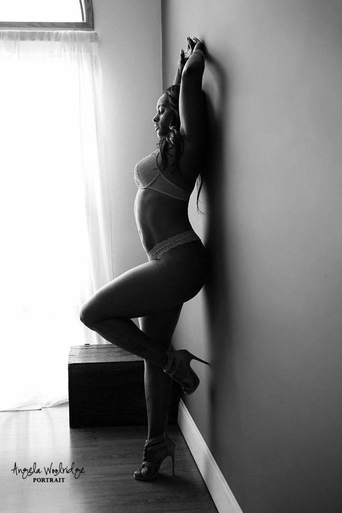 Beautiful boudoir photography of black woman in lingerie