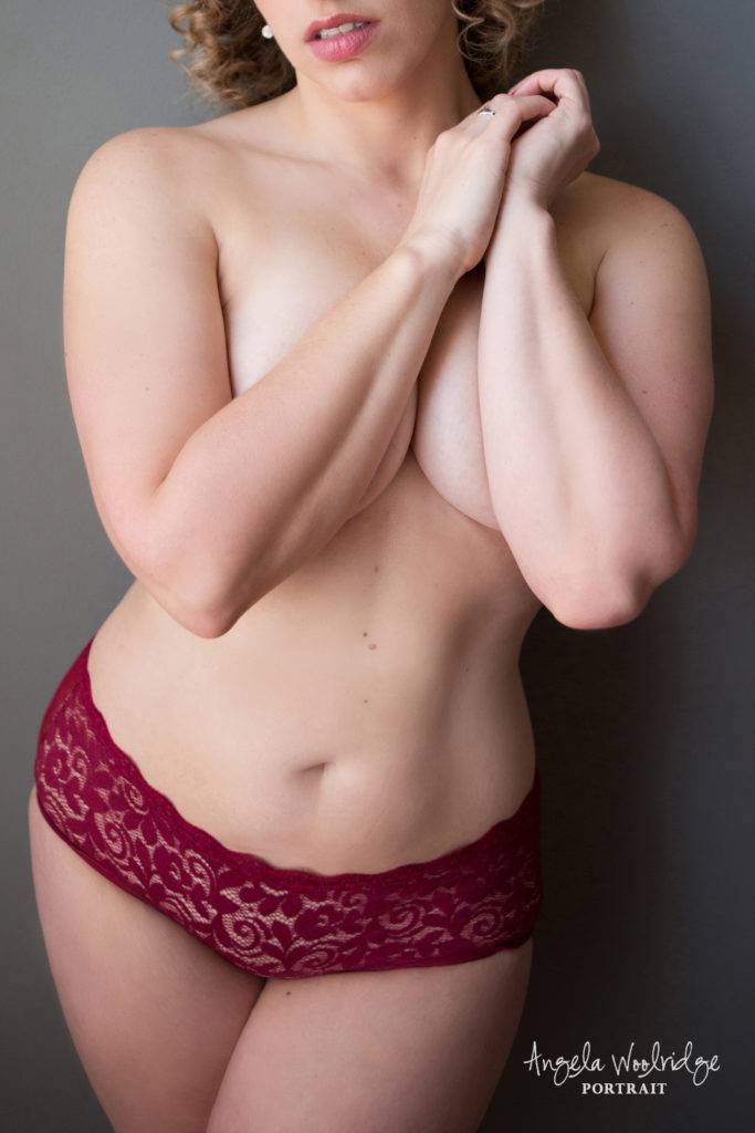 Braless photo of woman at Columbus boudoir photographer